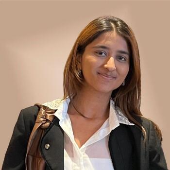Babysitter in Paris: Anuja Nitin