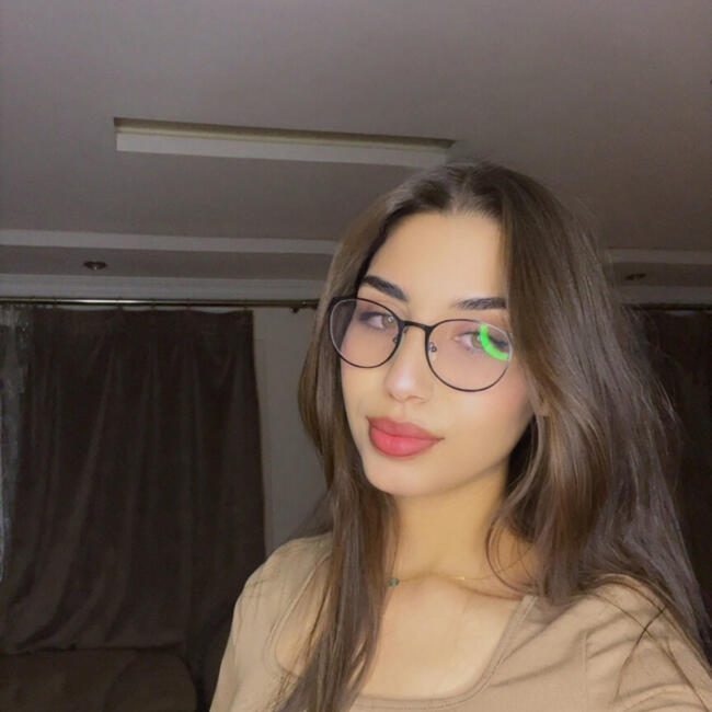 Babysitter in Fès: Fadwa