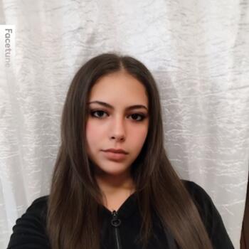 Babysitter a Macerata: Suad