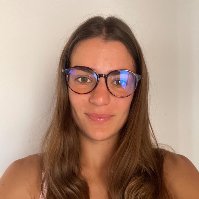 Babysitter em Montelavar: Inês