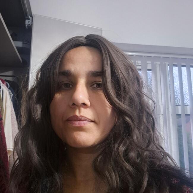 Babysitter in Bolton: Ghulam kubra