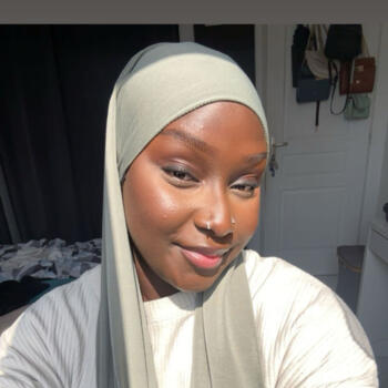 Babysitter Limay: Tiguida