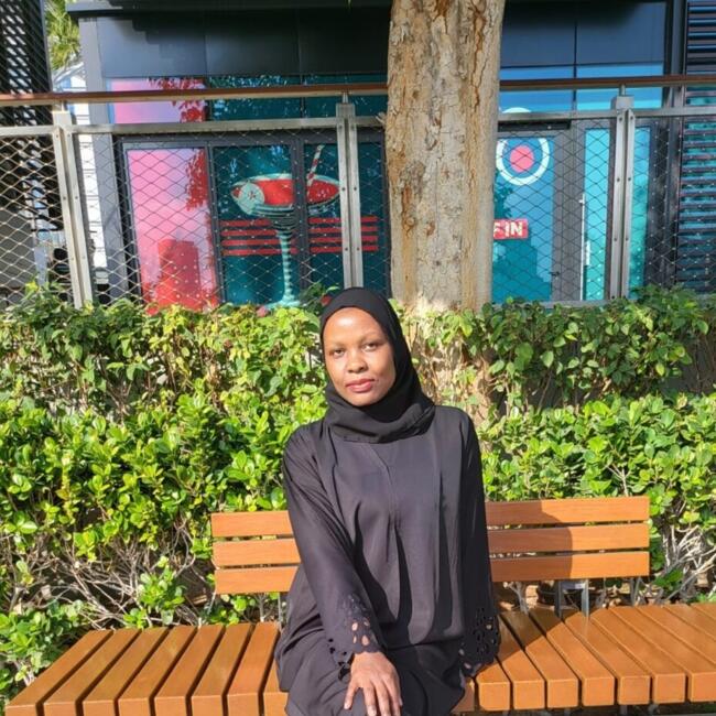 Babysitter in Dubai: Lunkuse
