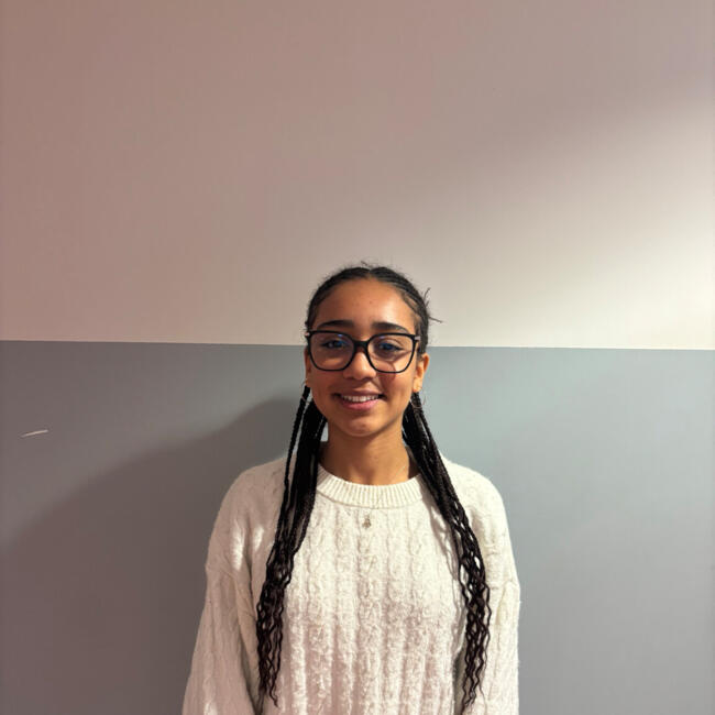 Babysitter in Sannois: Angelica