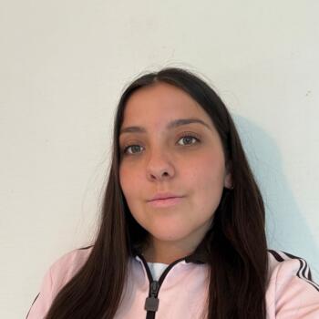 Babysitter in Horgues: Faustine