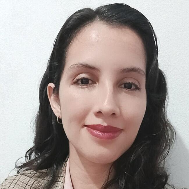 Babysitter in Logroño: PATRICIA