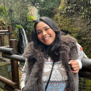 Babysitter in Frankfurt am Main: Angelina