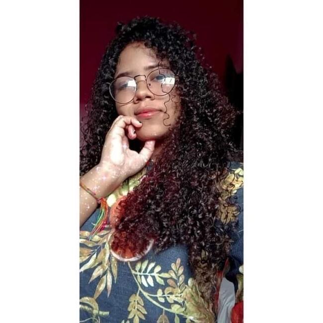 Babysitter in Águas Lindas de Goiás: Nayara