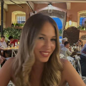 Babysitter στην περιοχή Βουδαπέστη: Júlia