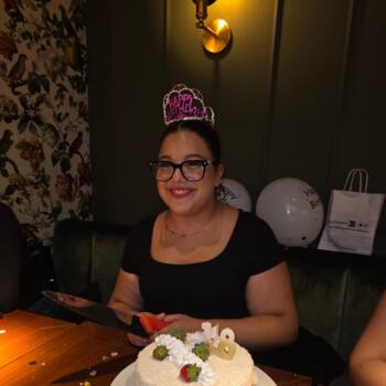 Babysitter in Düsseldorf: Pantea