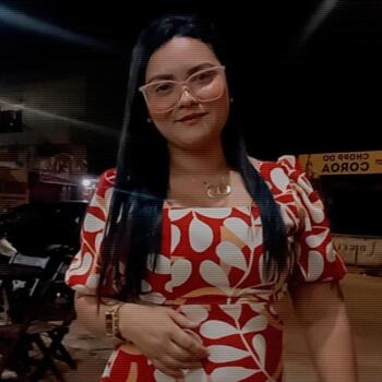 Babá em Belém: Michele