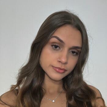 Babysitter Uberlândia: Larissa