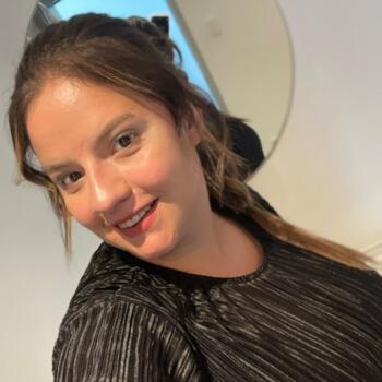 Babysitter in Bornem: Laura