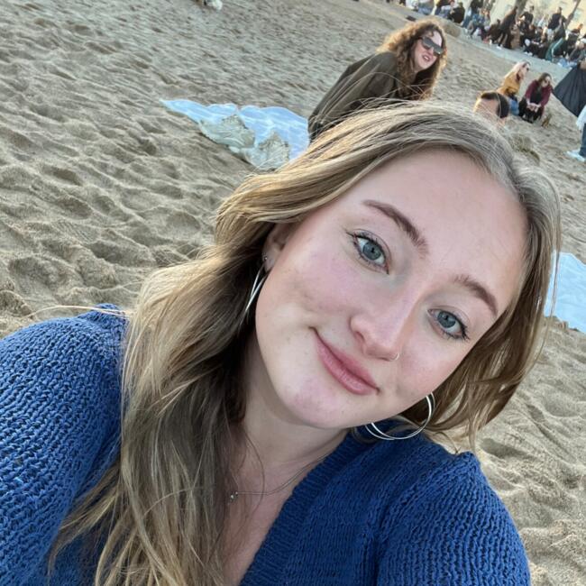 Babysitter in Amsterdam: Jasmine