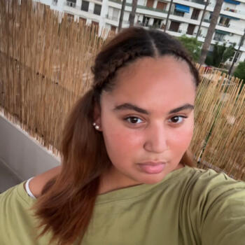 Baby-sitter Perpignan: Lina