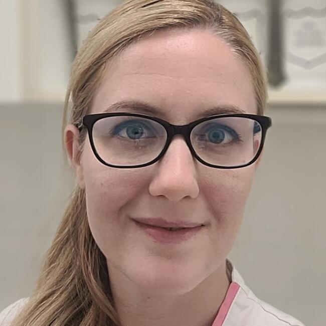 Babysitter i Ballerup: Eszter