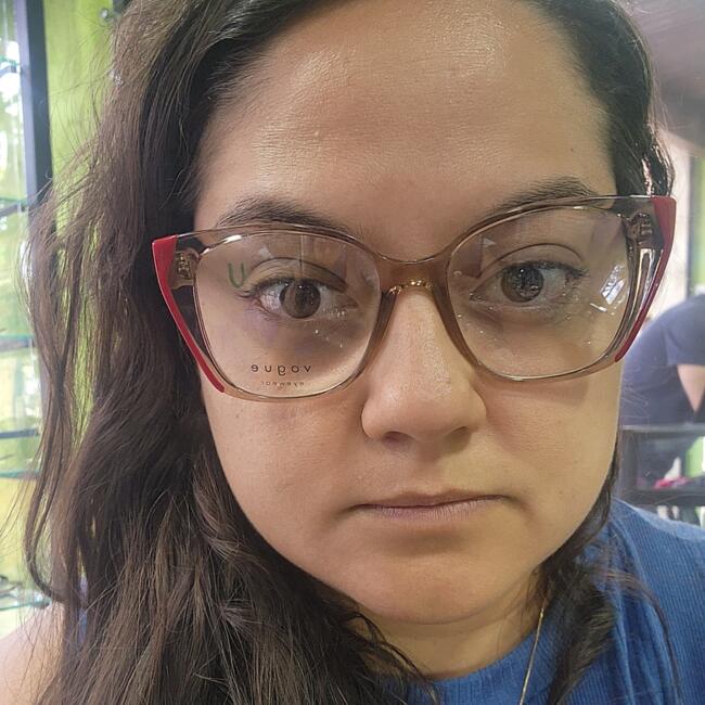 Trabajo para niñera en Belo Horizonte: Izabela