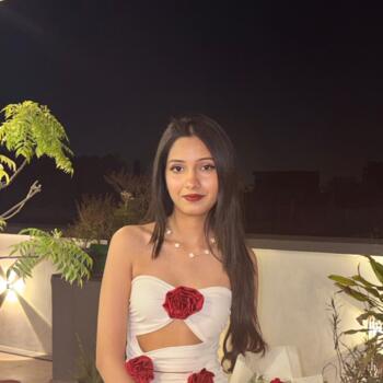 बेबीसिटर दिल्ली: Ishhh