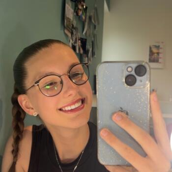 Babysitter in Rochefort: Charlotte