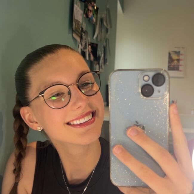 Babysitter in Rochefort: Charlotte