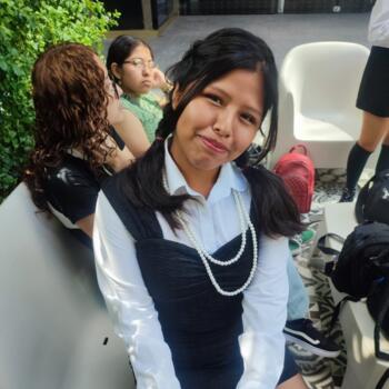 Babysitter in Providencia: Yhanni