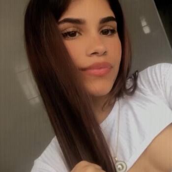 Babysitter in Botucatu: Maria