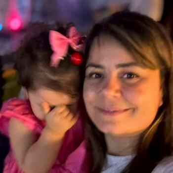 Babysitting job in Abu Dhabi: babysitting job Yasin