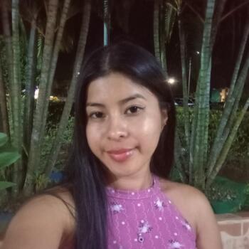 Niñera Chame: Julissa