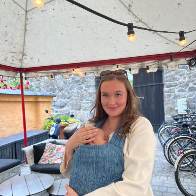 Babysitter in Stockholm: Melina