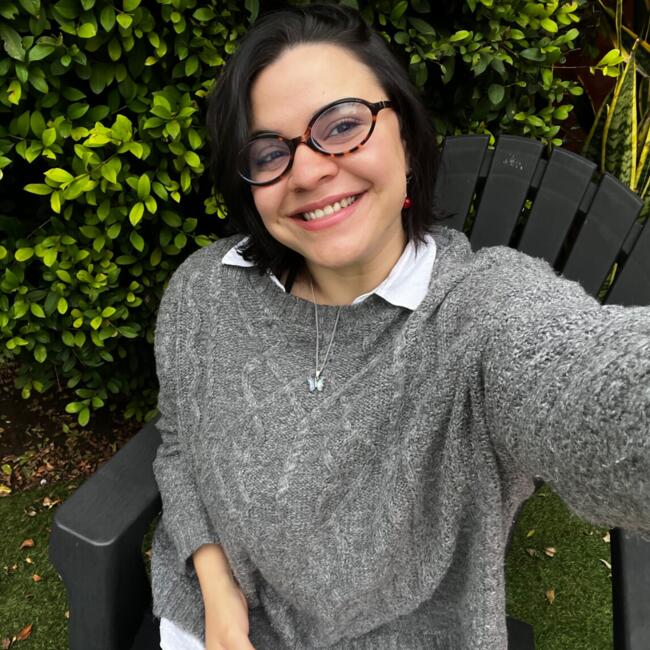 Babysitter in San Fernando: Juliana
