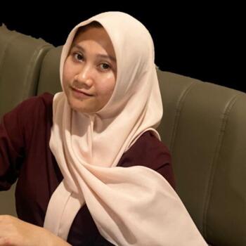 Nanny in South Tangerang: Dina