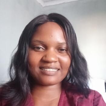 Babysitter in Cape Town: Sinikiwe