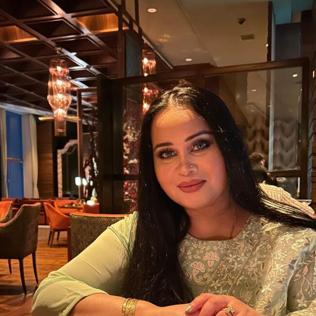 गुरुग्राम में बेबीसिटिंग की नौकरी: Adhya