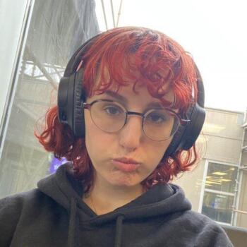 Babysitter in Mansfield: Nancy