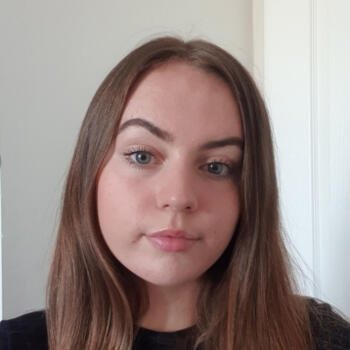 Babysitter in Clamart: Claudia