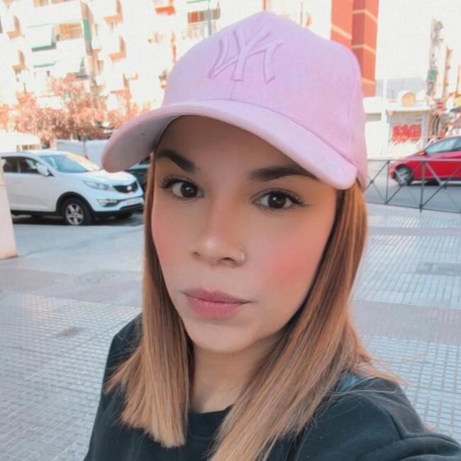 Babysitter in Leganés: Laura