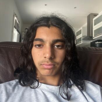 Babysitter in Marseille: Kiyan