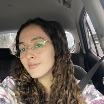 Babysitter in Armenia: Valeria