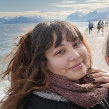 Babysitter in Plottier: Belen