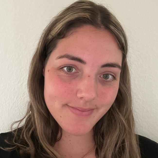 Babysitter a Dübendorf: Helena