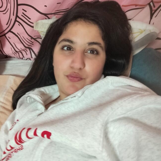 בייביסיטר ב- צור הדסה: Adi