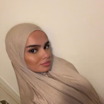 Babysitter in Amsterdam: Yasmine