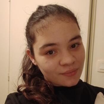 Babysitter in Autry-Issards: Léa