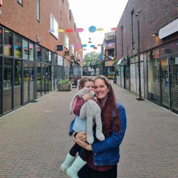 Nanny in Ede: Kacey