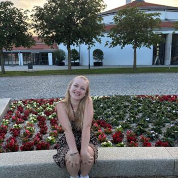 Babysitter in Essenbach: Julia