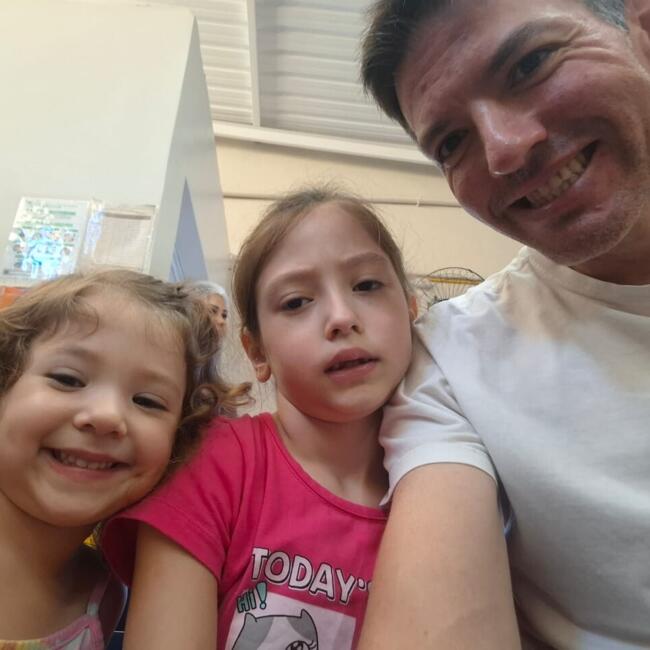 Emprego de babá em São Paulo: Rafael