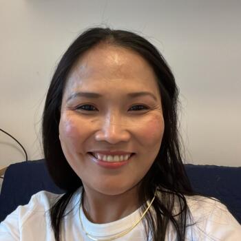 Babysitter Paris: Alma