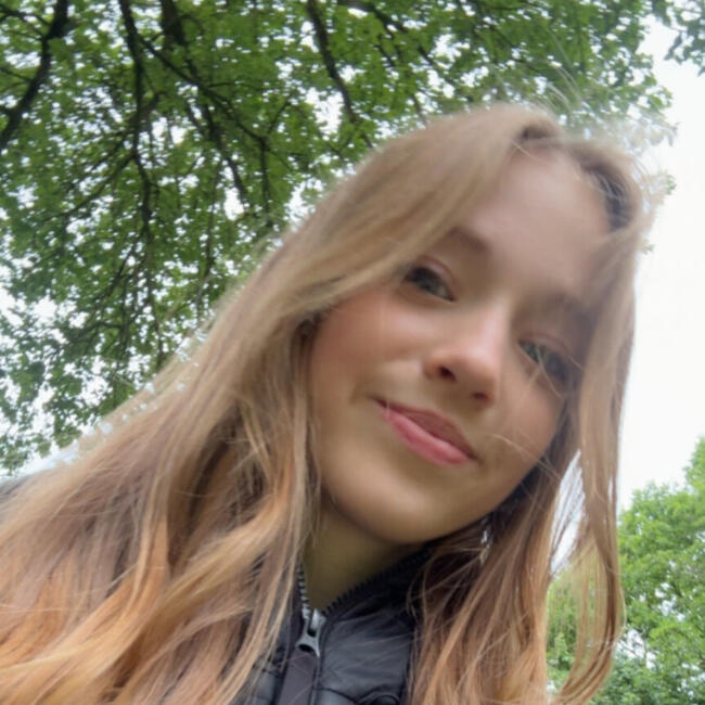 Babysitter in Emmeloord: Jasmijn