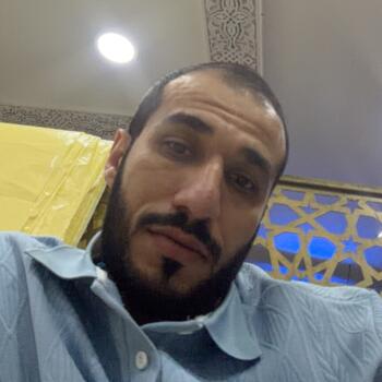 الوالدين الدوحة: Ahmed