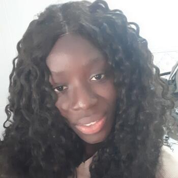 Babysitting job in Amadora: babysitting job Nenegale balde